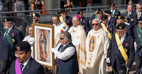 Silver Rose Makes Annual Pilgrimage To Mexico